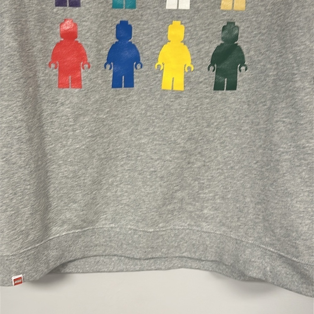 Target Lego long sleeve gray multicolored mini figure graphic Men Sweatshirt M - Picture 7 of 8